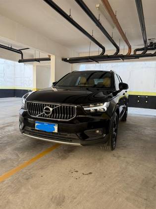 VOLVO XC40 2.0 T4 GASOLINA INSCRIPTION GEARTRONIC